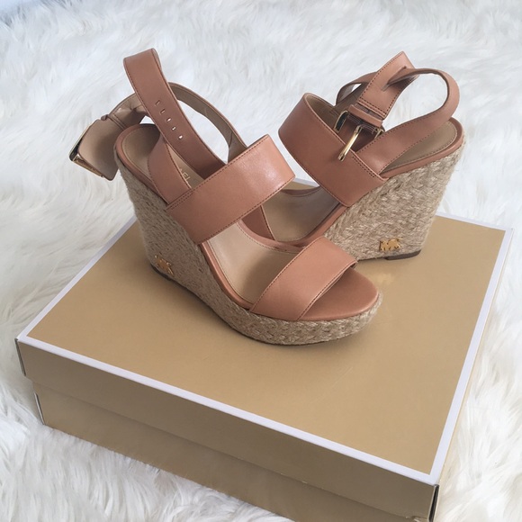 Michael Kors wedges - Picture 1 of 3